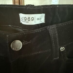 1969 Women's Black Straight Leg Pants